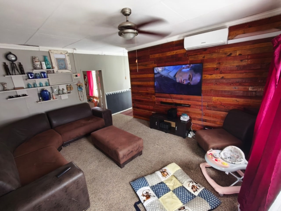 4 Bedroom Property for Sale in Protea Park North West